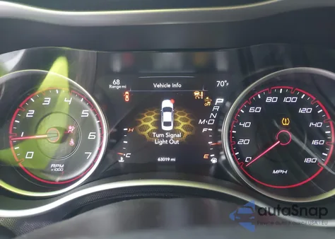 2018 Dodge Charger R/T Scat Pack Rwd z USA, uszkodzony, nr VIN 2C3CDXGJ6JH312088